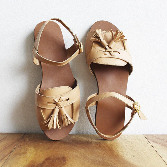 Tasseled sandals - 4,5,9,10,11,12